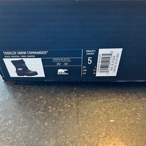 Sorel snow commander boots 5T